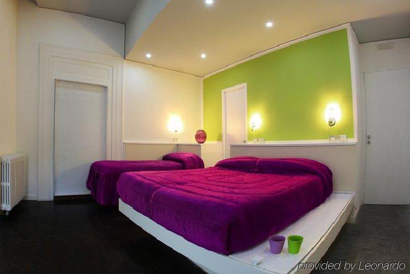 The Fresh Glamour Accommodation Napoli Phòng bức ảnh